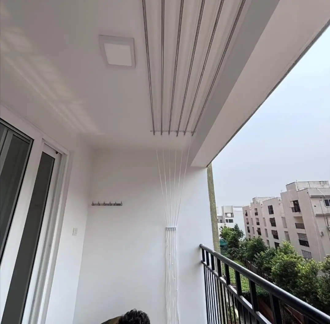 Ceiling cloth hanger in Chennai